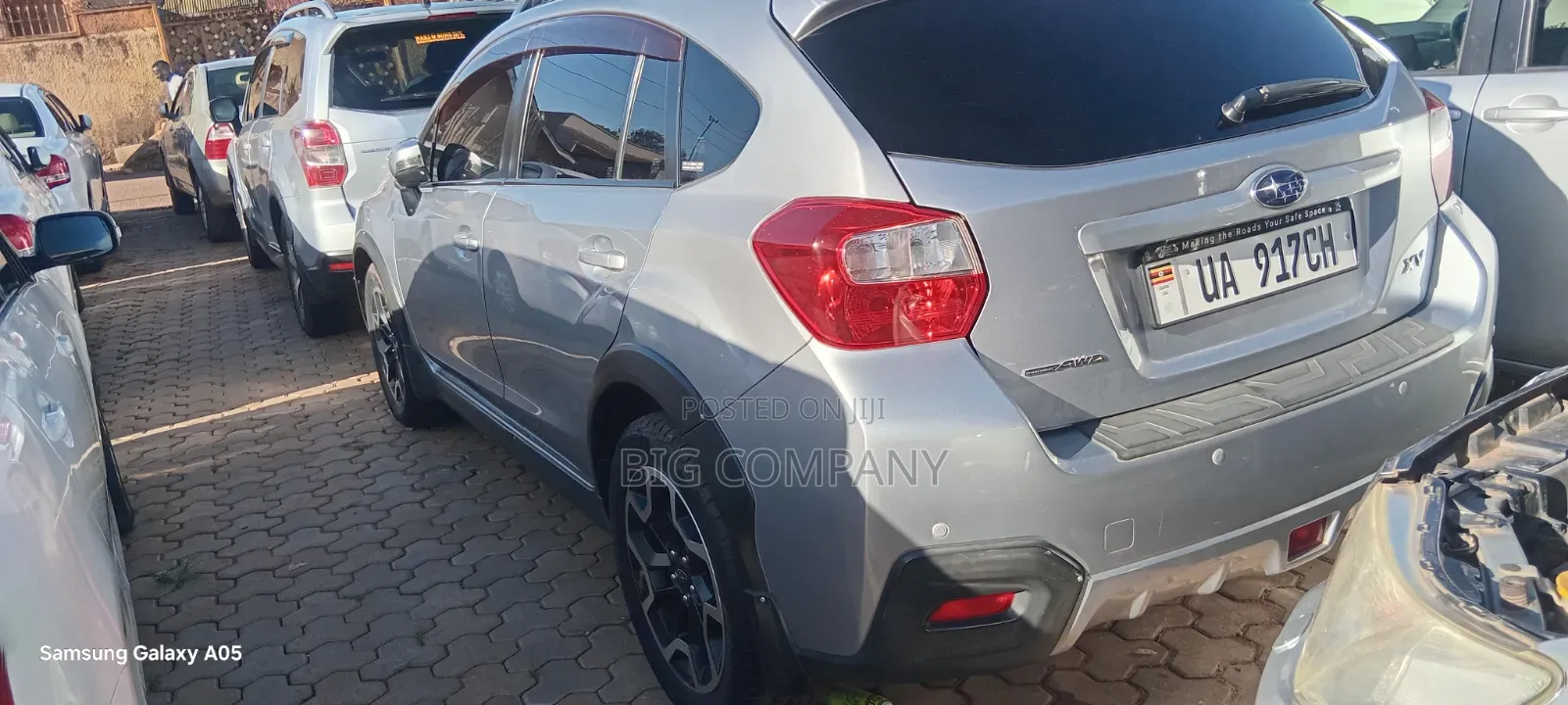 Subaru Impreza 2.0i Limited PZEV 4dr Hatchback AWD (2.0L 4cyl CVT) 2014