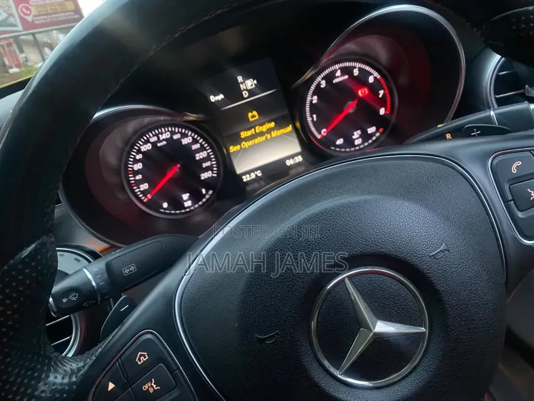 Mercedes-Benz 350D 2015 Black