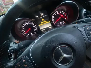 Mercedes-Benz 350D 2015 Black