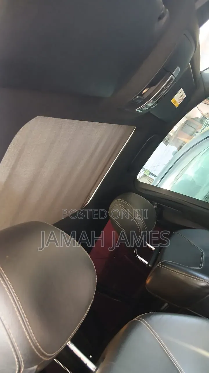 Mercedes-Benz 350D 2015 Black