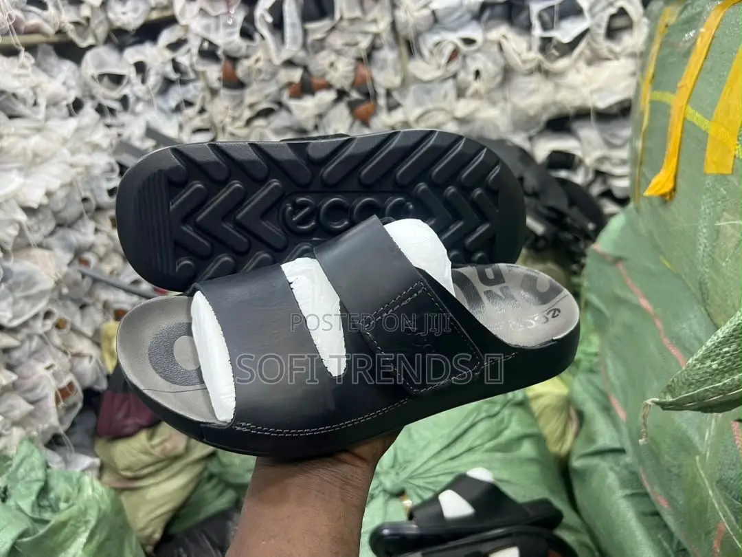 Gent’S Original Sandles