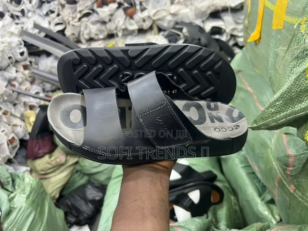 Gent’S Original Sandles