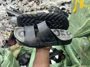 Gent’S Original Sandles