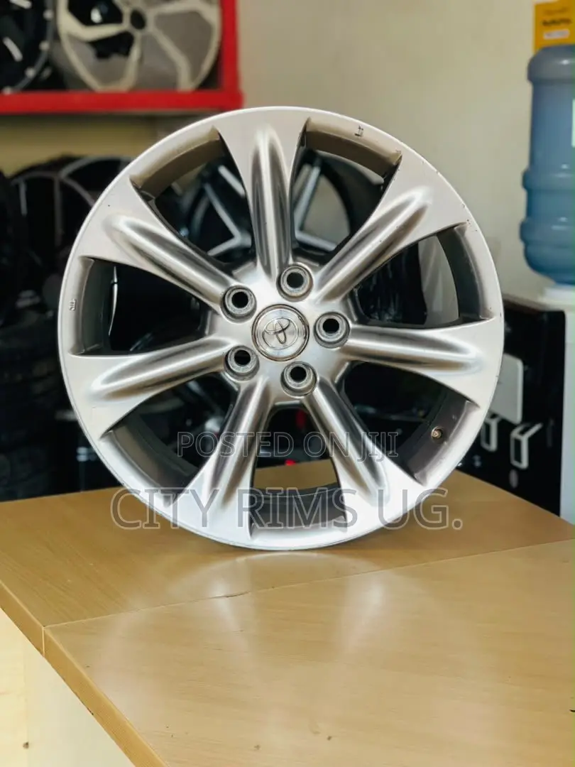 HURRIER HYBRID 18inch Japan Used