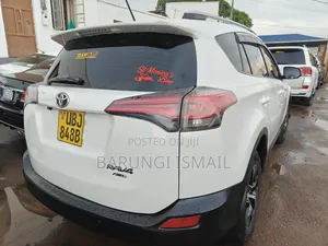 Toyota RAV4 2015 White