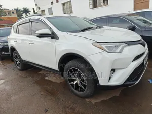 Toyota RAV4 2015 White