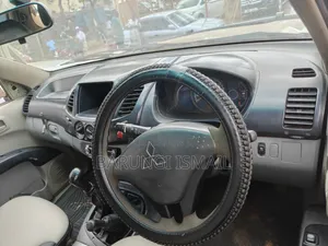 Mitsubishi L200 2007 Silver