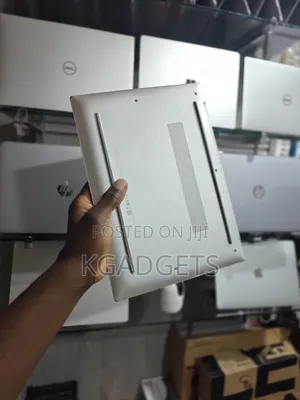 Laptop HP EliteBook 840 G9 8GB Intel Core i7 SSD 256GB