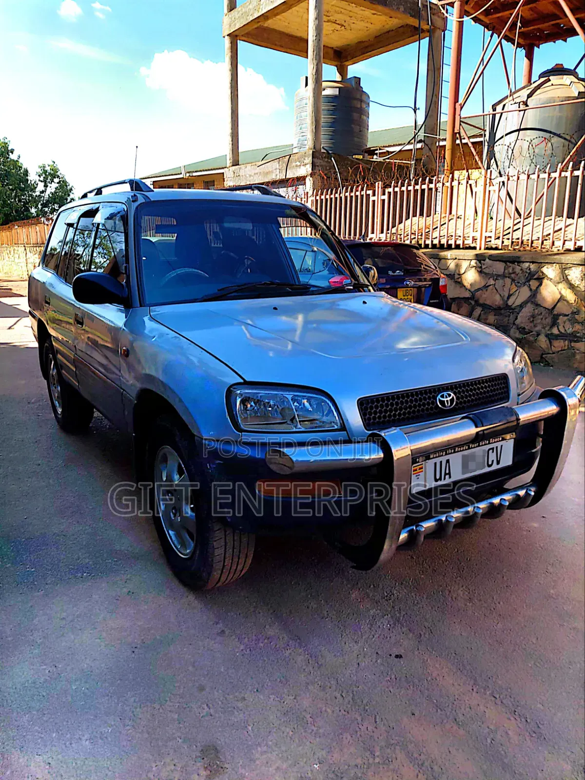 Toyota RAV4 1999 Silver