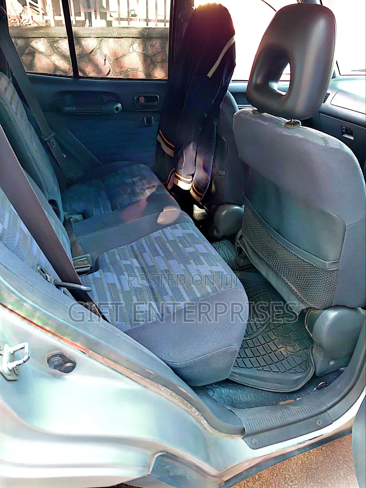 Toyota RAV4 1999 Silver