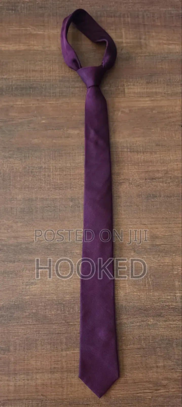 Silk Burgundy Necktie for a Fashionable Look.