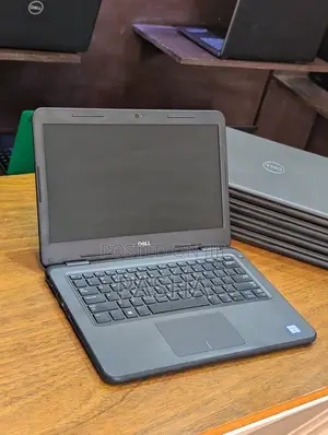 Laptop Dell Latitude 3310 4GB Intel Core i3 SSD 128GB