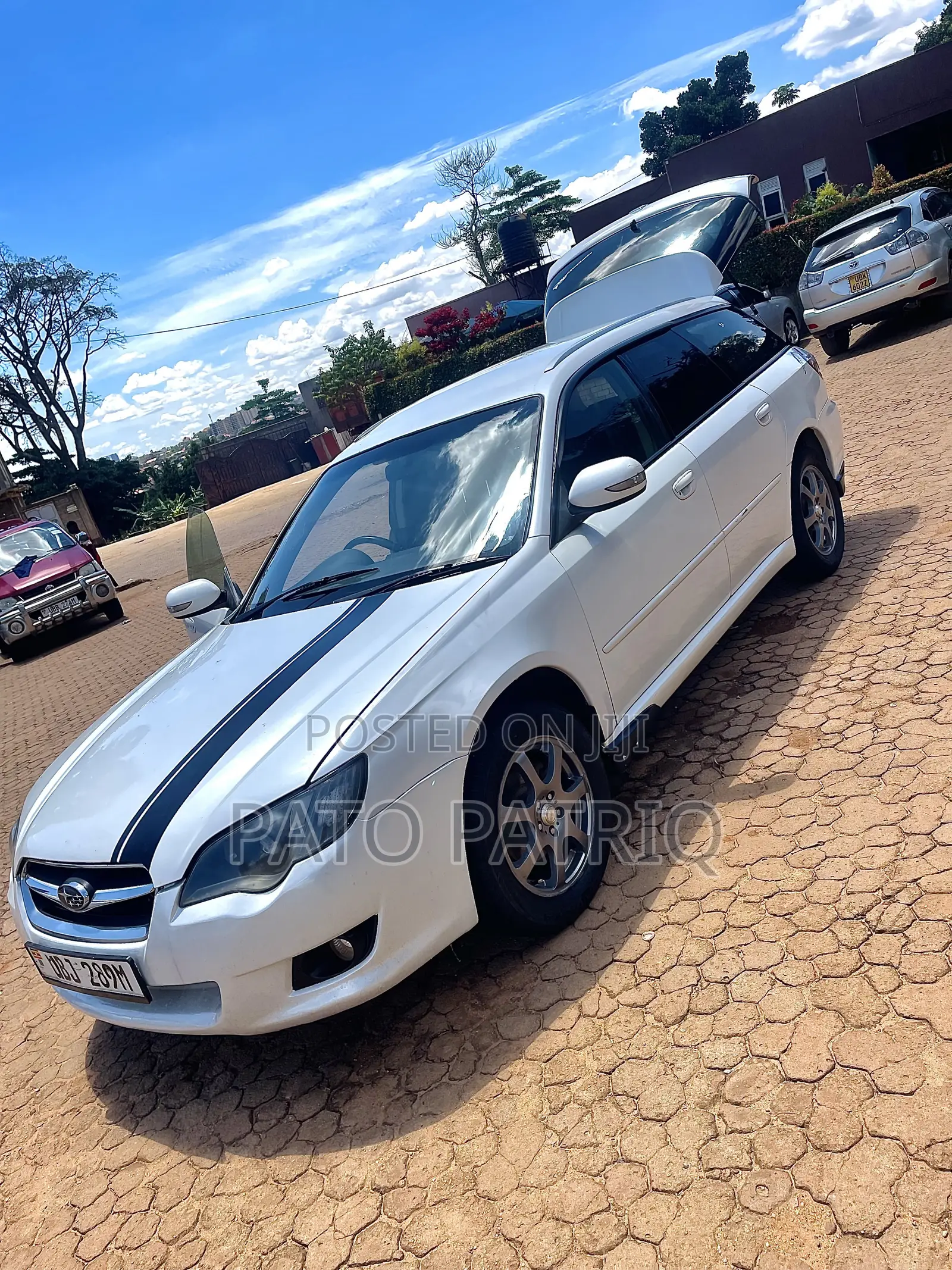 Subaru Legacy 2007 White