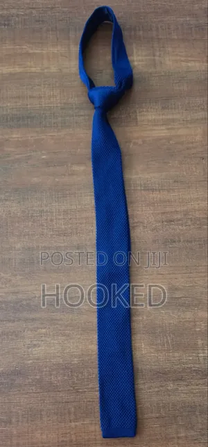 Crochet Necktie in Royal Blue to Upgrade Your Style.