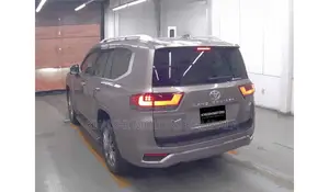 Toyota Land Cruiser 2025 Gray