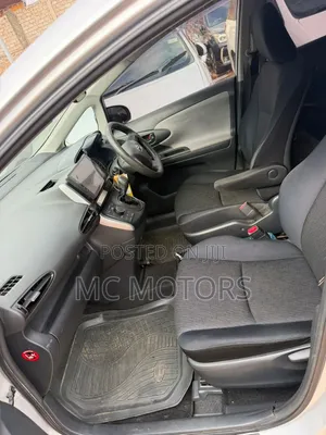Toyota Wish 2010 Silver
