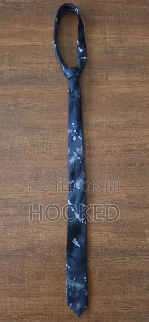 Slim Chic Ties for Slim Build Gentlemen.