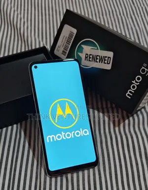 Motorola Moto G8 64 GB White