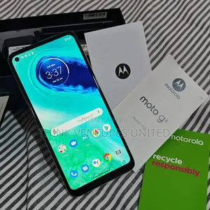 Motorola Moto G8 64 GB White