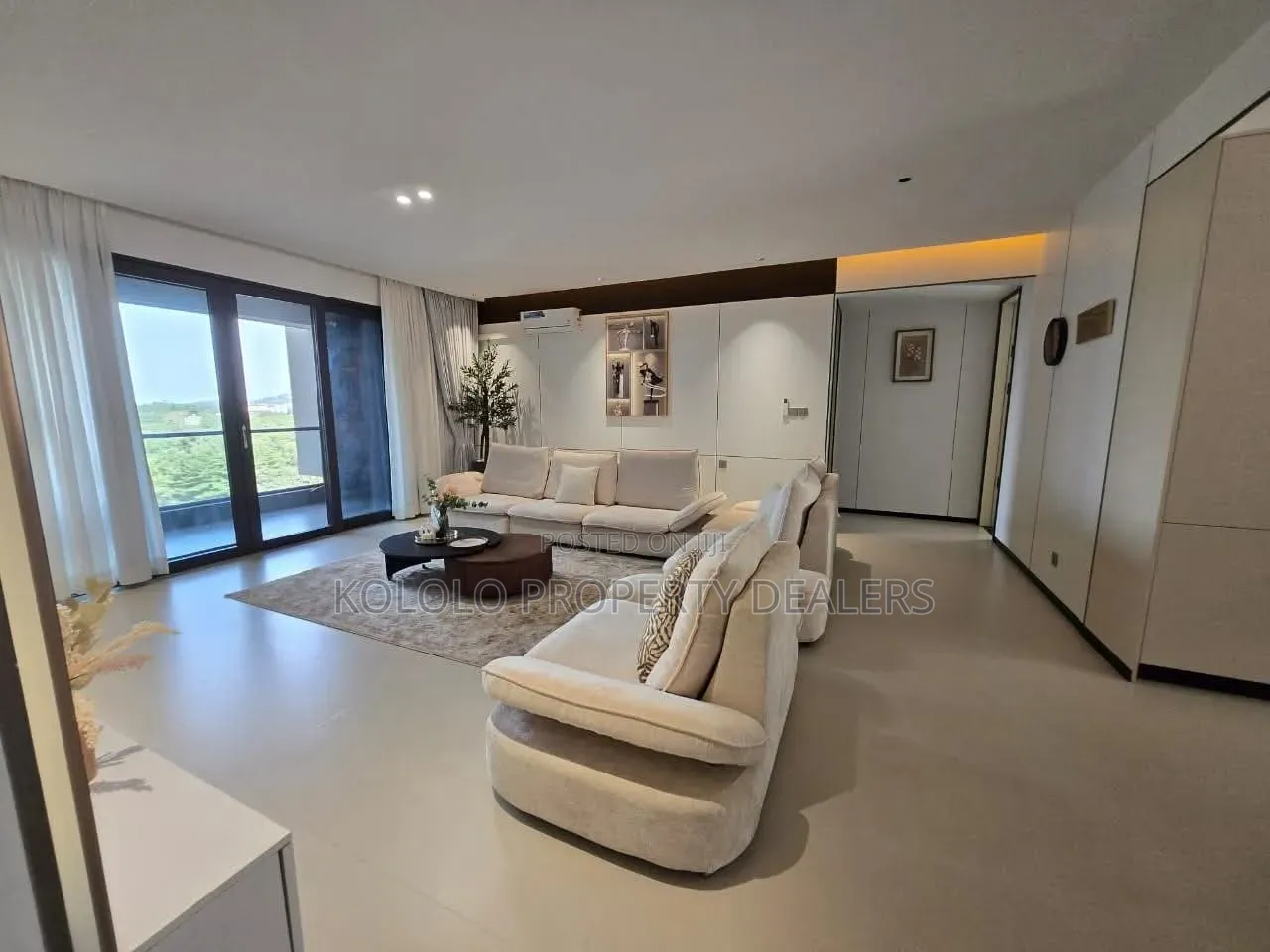 Furnished 3bdrm Apartment in Nakasero, Central Division for rent