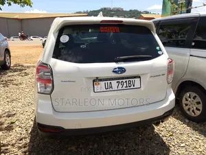 Subaru Forester 2016 White