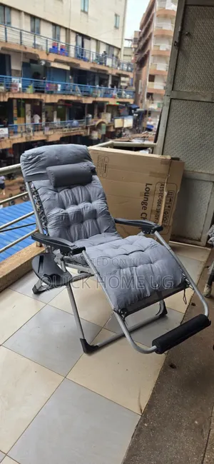 Oversized Zero Gravity Chair