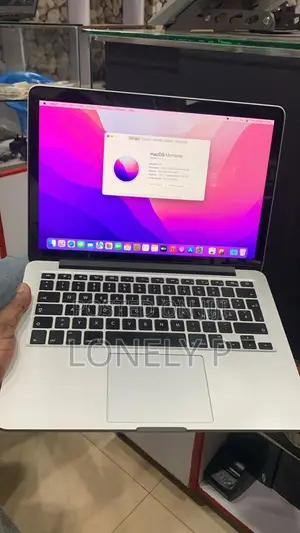 Laptop Apple MacBook 2012 8GB Intel Core i5 HDD 500GB