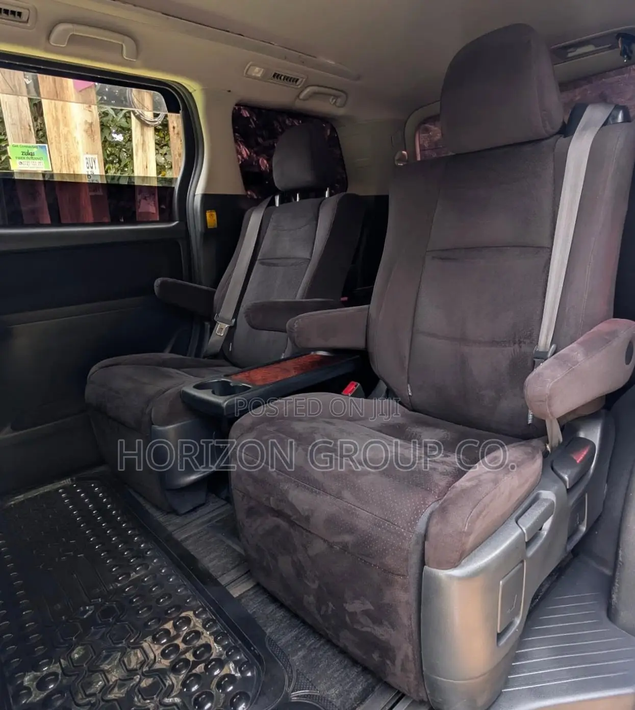 Toyota Alphard 2011 White