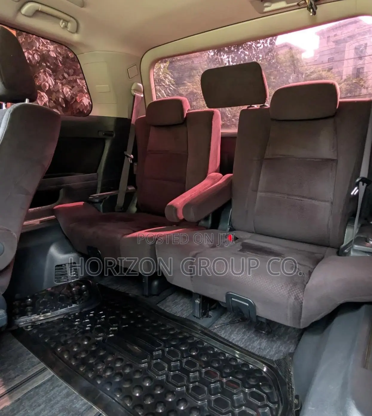 Toyota Alphard 2011 White