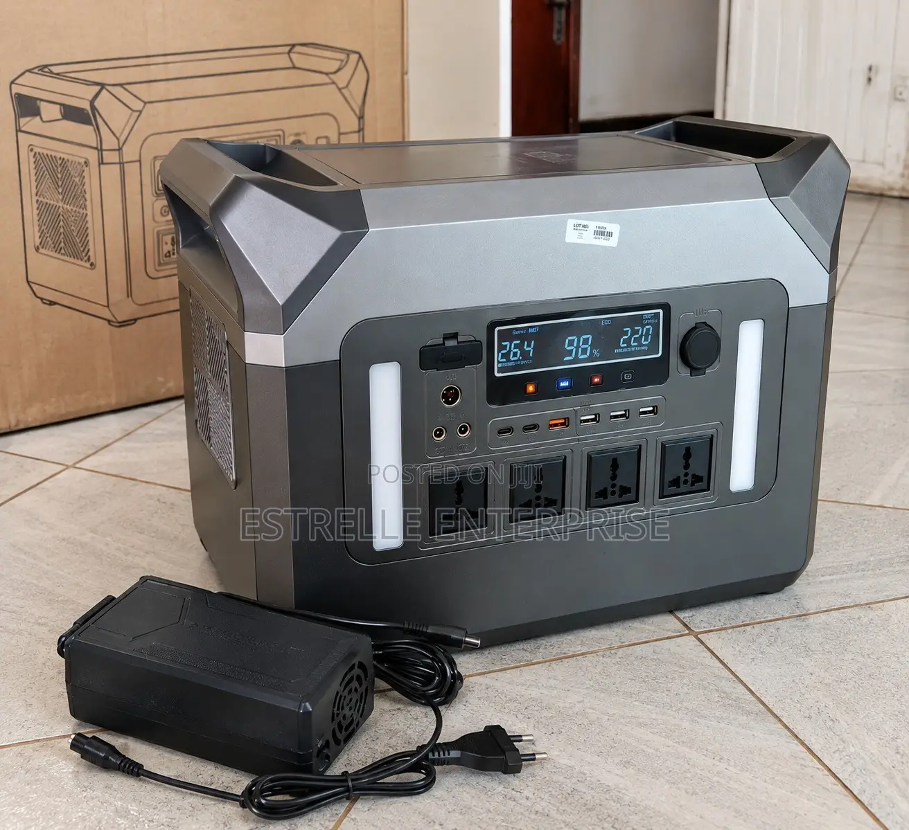 3000W Portable Power Station 2560Wh Lithium Battery Solar Generator