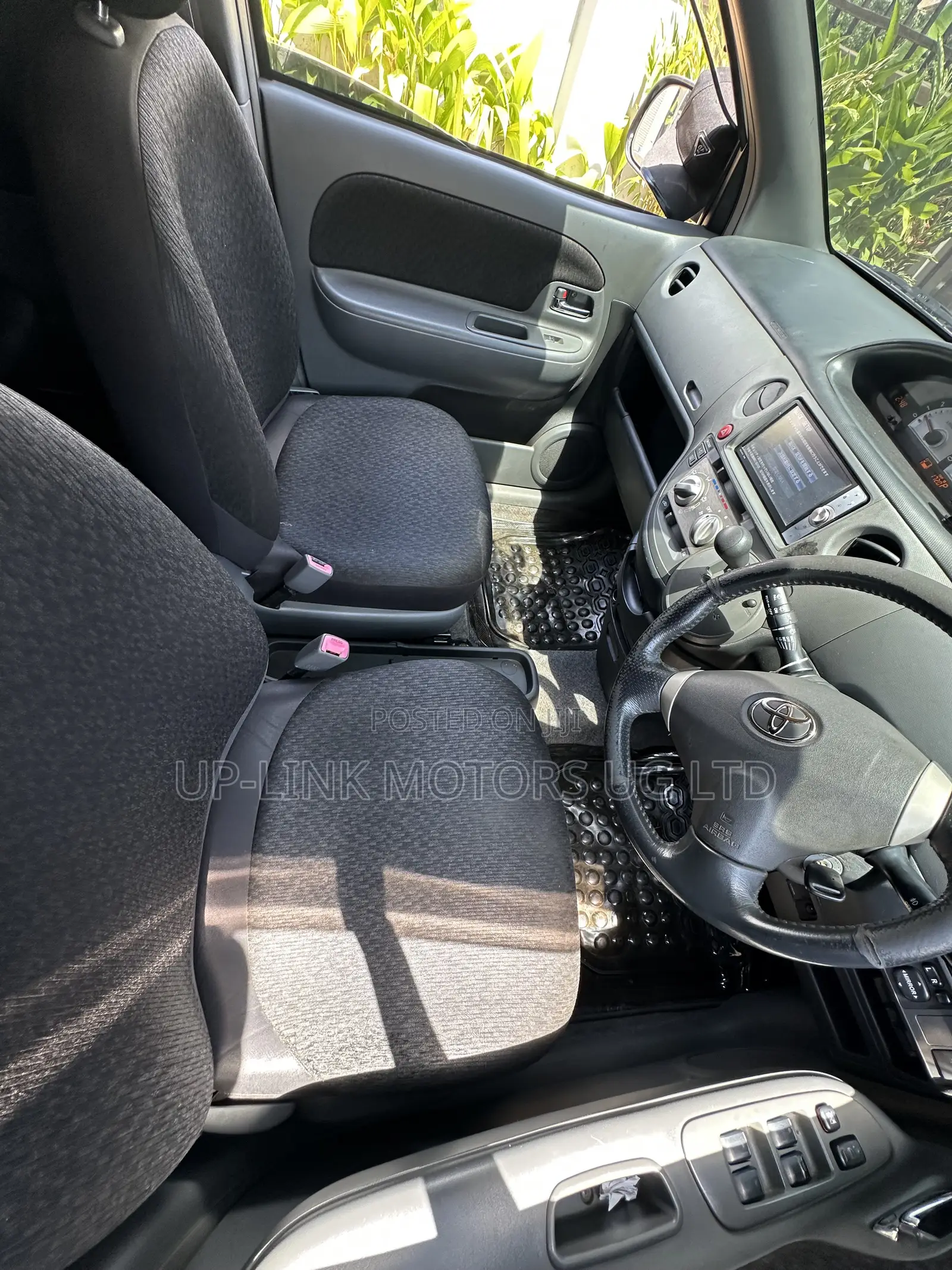 Toyota Sienta 2013 White
