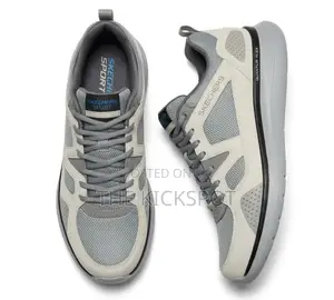 Sketchers Sneakers