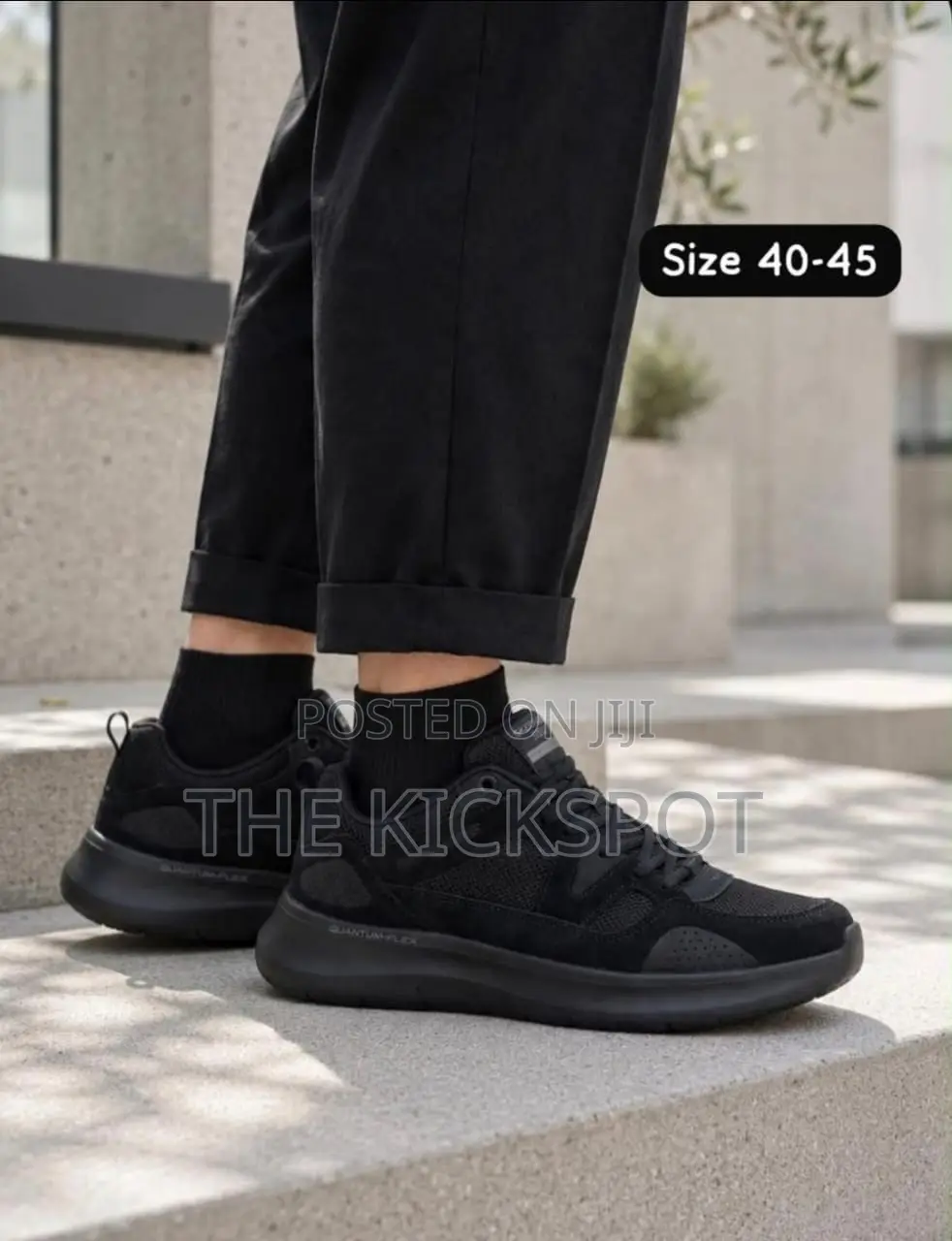 Sketchers Sneakers