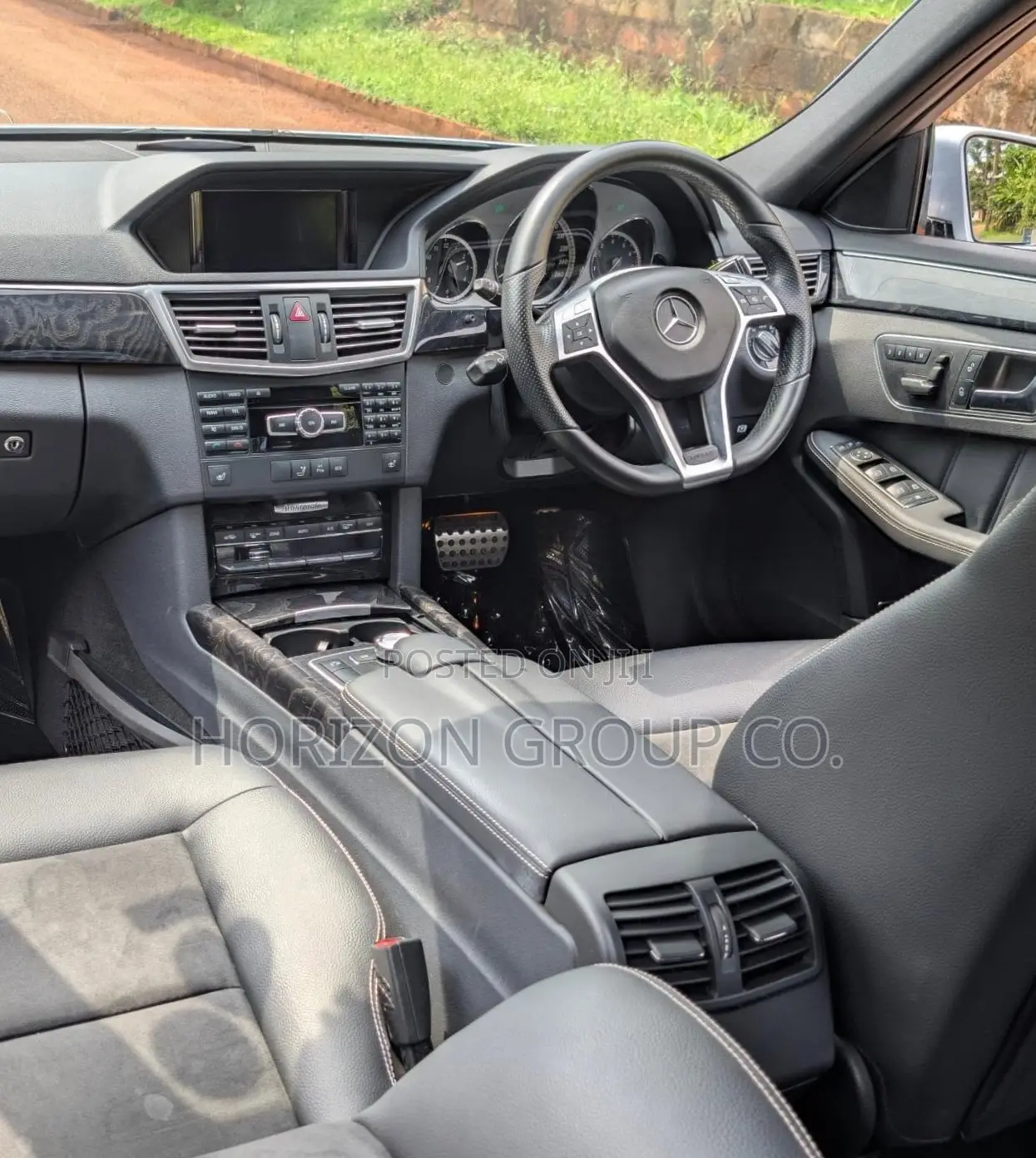 Mercedes-Benz E300 2014 Blue