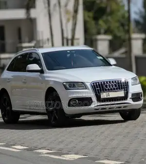 Audi Q5 2.0T Premium Quattro 2012 White