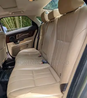Jaguar XJ 2013 Green