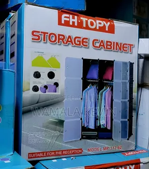 Column Portable Plastic Wardrobe