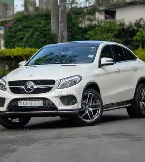 Mercedes-Benz GLE-Class GLE 350d 4MATIC 2017 White
