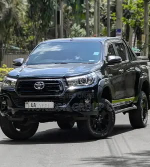Toyota Hilux Revo Double Cab Deisel 2.8 AWD 2019 Black
