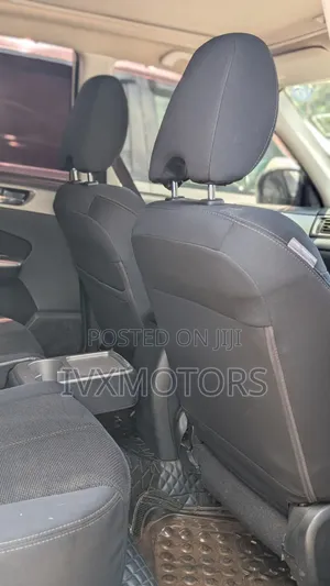 Subaru Forester 2010 Silver