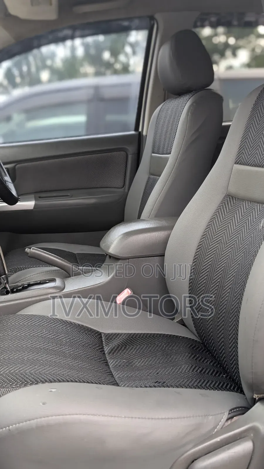 Toyota Hilux 3.0 D-4D 4x4 2013 White