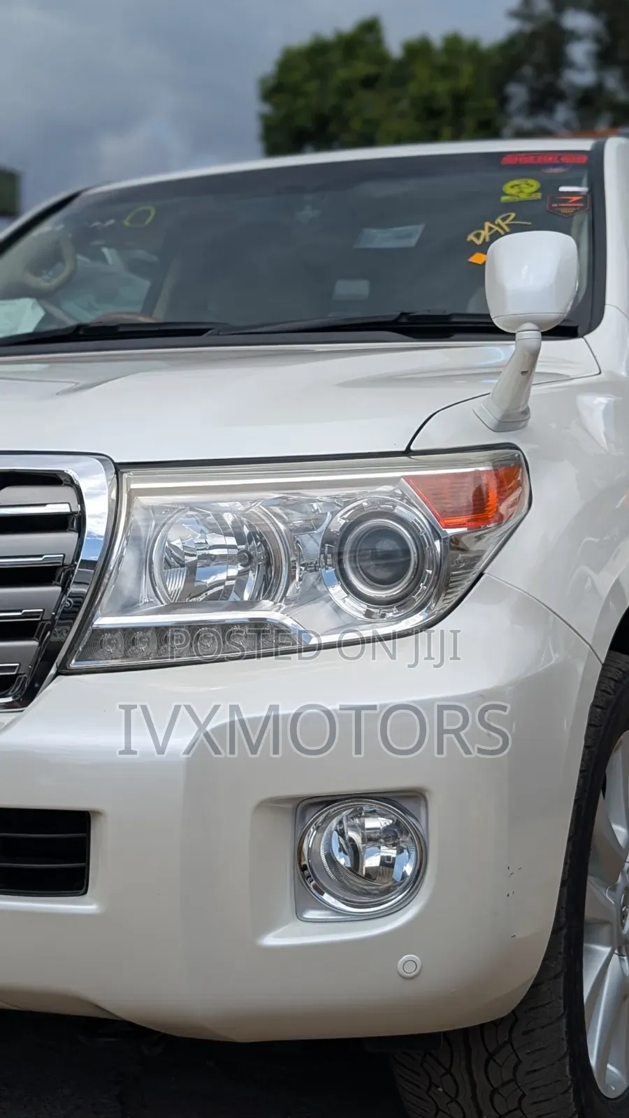 Toyota Land Cruiser 4.6 V8 ZX 2012 White