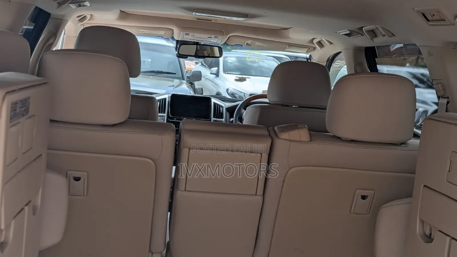 Toyota Land Cruiser 4.6 V8 ZX 2012 White