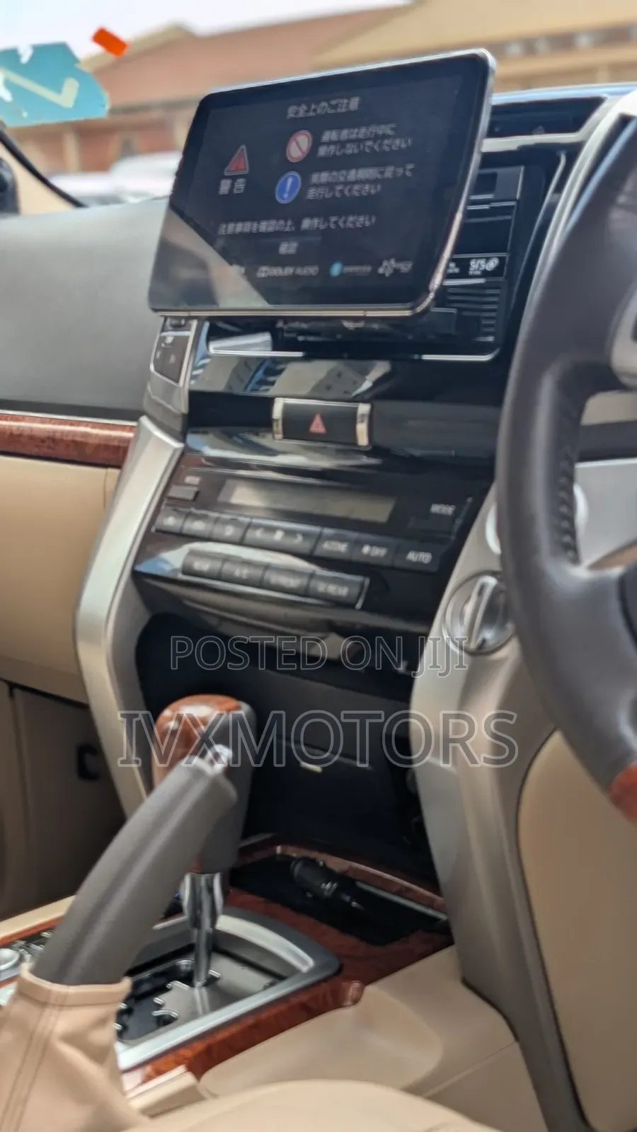 Toyota Land Cruiser 4.6 V8 ZX 2012 White
