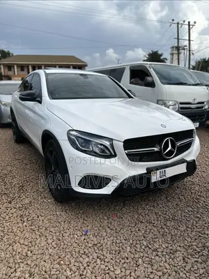 Mercedes-Benz GLC-Class 2017 White