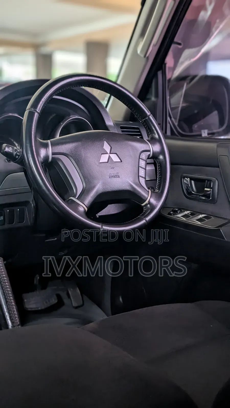 Mitsubishi Pajero 3.0 2011 Off white