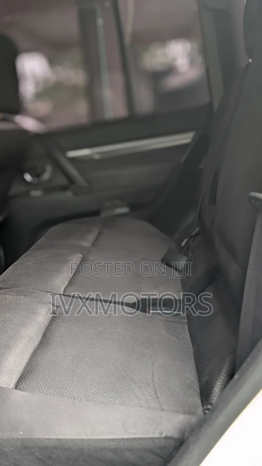 Mitsubishi Pajero 3.0 2011 Off white