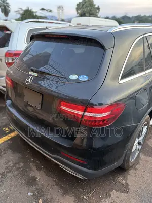 Mercedes-Benz GLC-Class 2017 Black