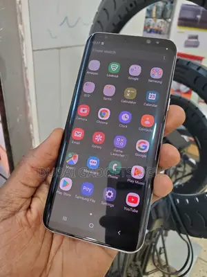 New Samsung Galaxy S10 128 GB Blue