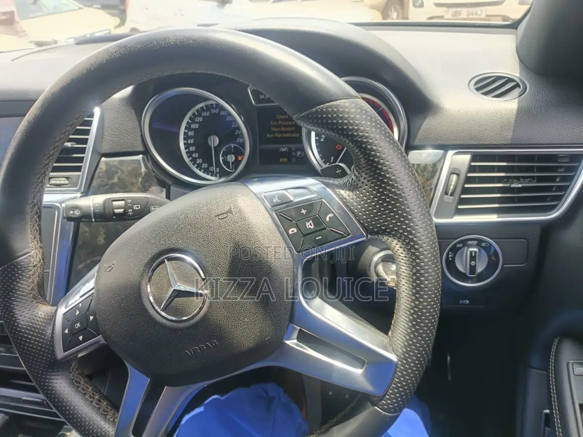 Mercedes-Benz M Class 2014 Gray